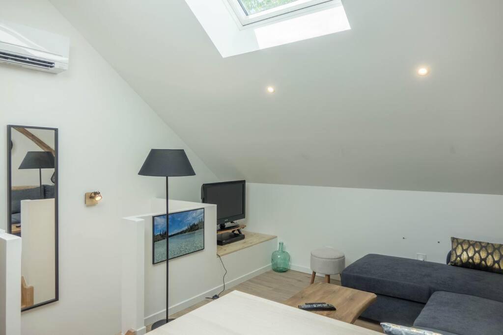Maison/Appartement Avec Jardin Saint-Denis-en-Val Buitenkant foto